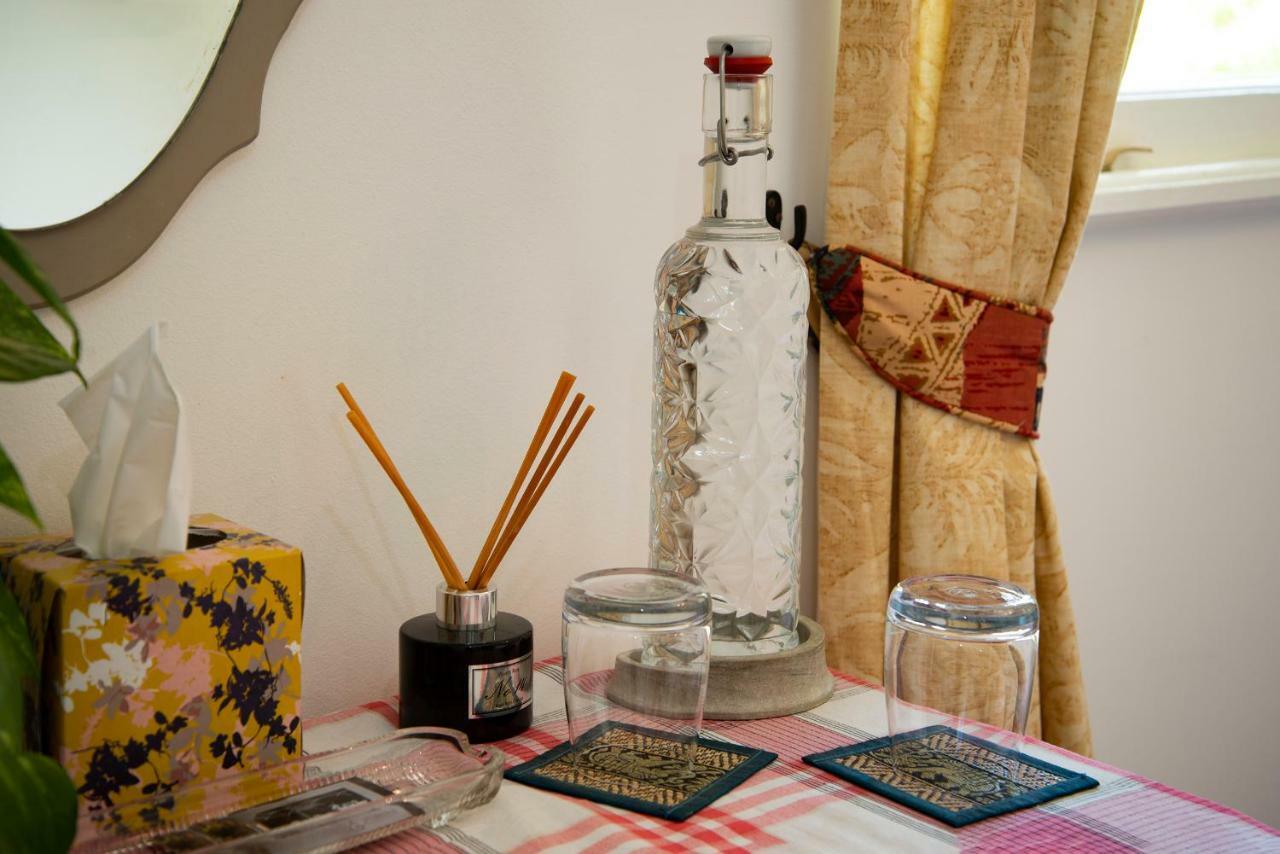 China Farm Barn Bed & Breakfast 4*